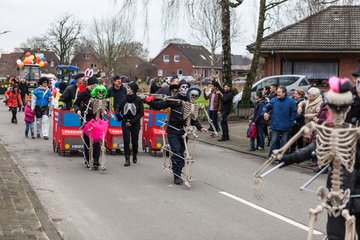 Bild 145 - Latuff 2016 Umzug
